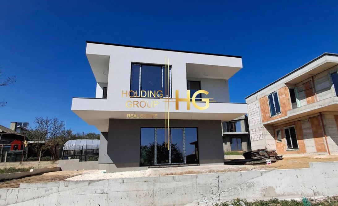 Продава КЪЩА, гр. Варна, м-т Боровец - юг, снимка 2 - Къщи - 51923059
