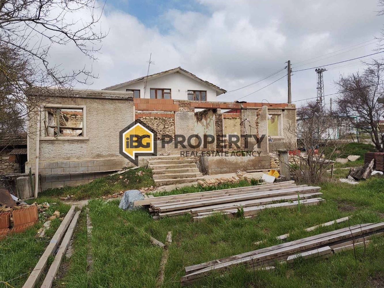 Продава КЪЩА, с. Дуранкулак, област Добрич