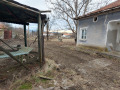 Продава КЪЩА, с. Кошарите, област Перник, снимка 4 - Къщи - 43400981
