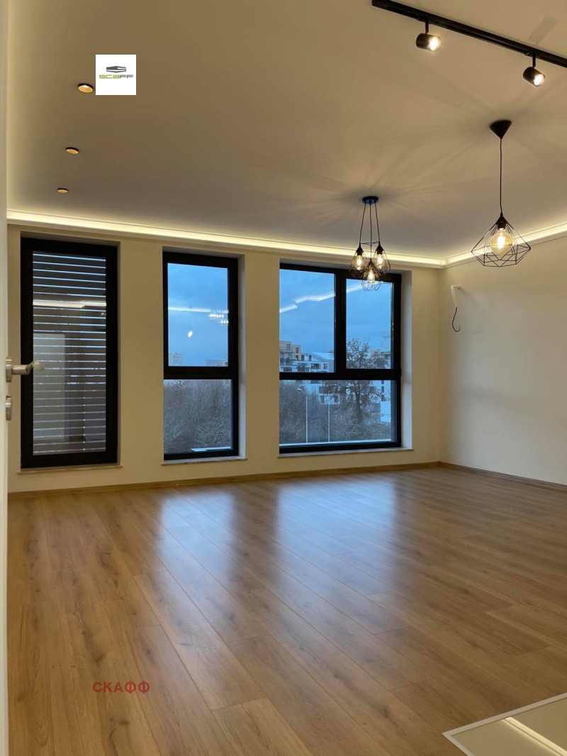 Продава  2-стаен град Пловдив , Христо Смирненски , 75 кв.м | 92594307