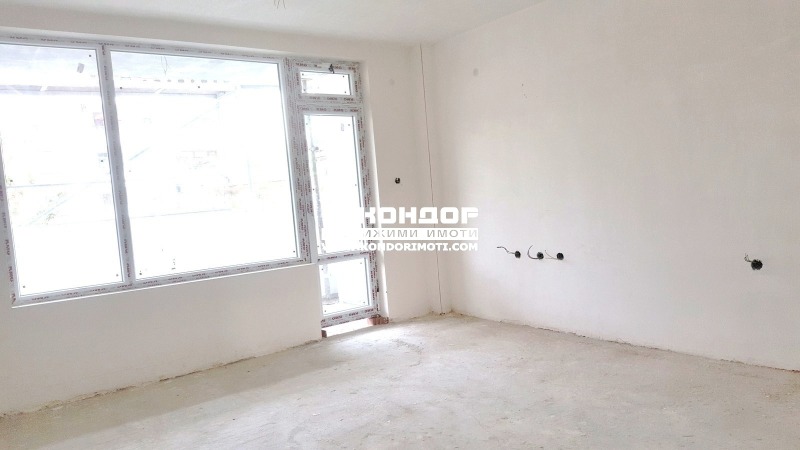 De vânzare  2 dormitoare Plovdiv , Traciia , 118 mp | 56732235