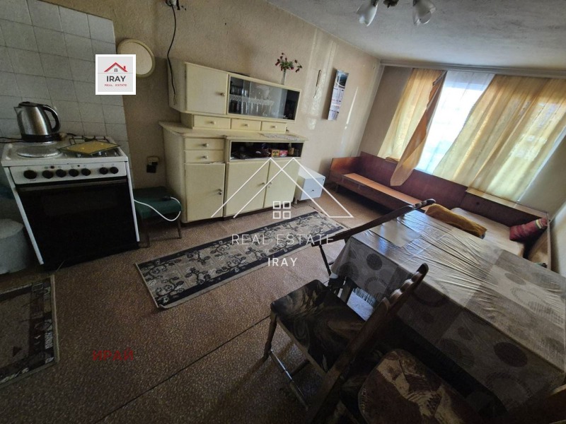 Продава КЪЩА, с. Крумово, област Пловдив, снимка 2 - Къщи - 52522209