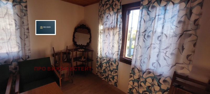 Продава КЪЩА, с. Върбак, област Шумен, снимка 8 - Къщи - 52581522