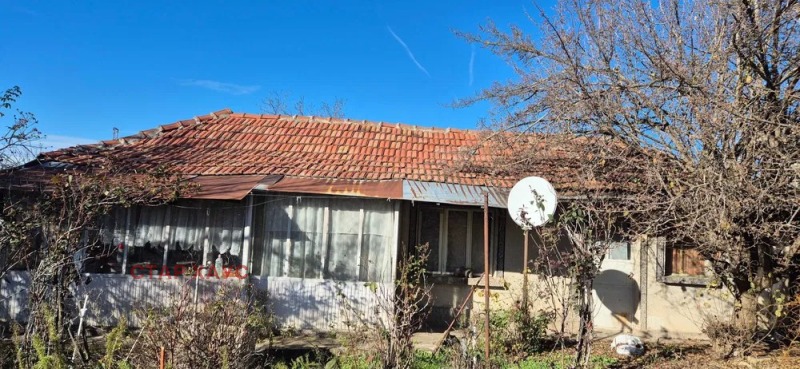 Продава КЪЩА, гр. Борово, област Русе, снимка 3 - Къщи - 53450773