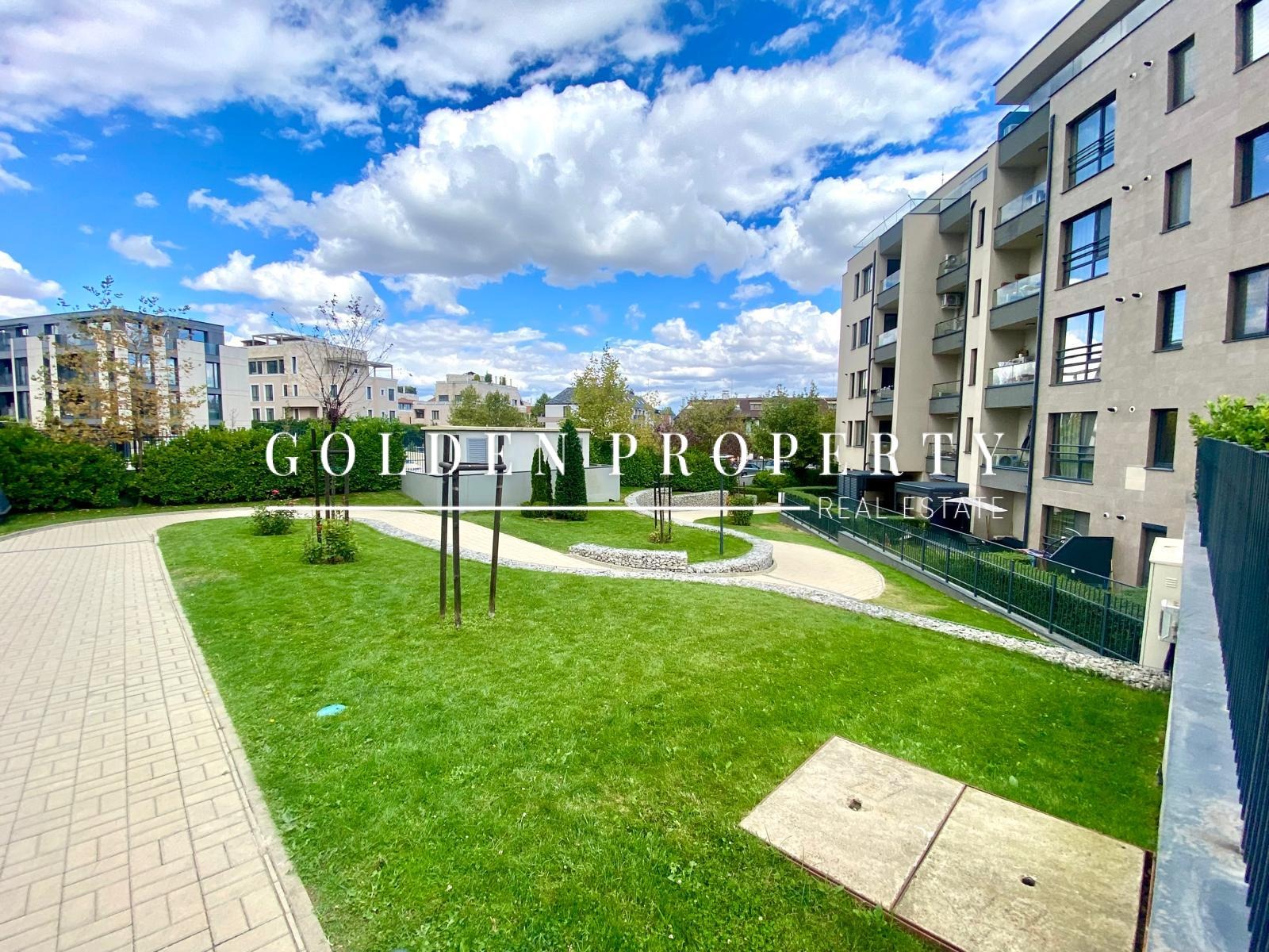 Продава 2-СТАЕН, гр. София, Витоша, снимка 16 - Апартаменти - 56202552