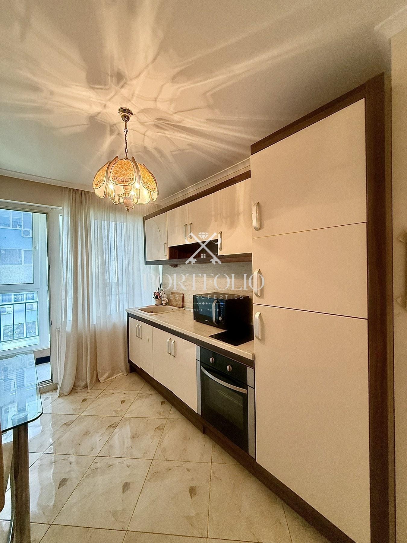Продава 3-СТАЕН, гр. Бургас, Лазур, снимка 4 - Апартаменти - 55950037