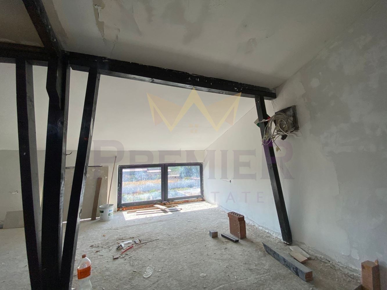 Продава КЪЩА, с. Костиево, област Пловдив