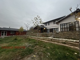 Casa Dalbok dol, región Lovech 3