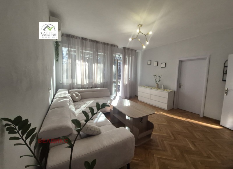 Продава 3-СТАЕН, гр. София, Яворов