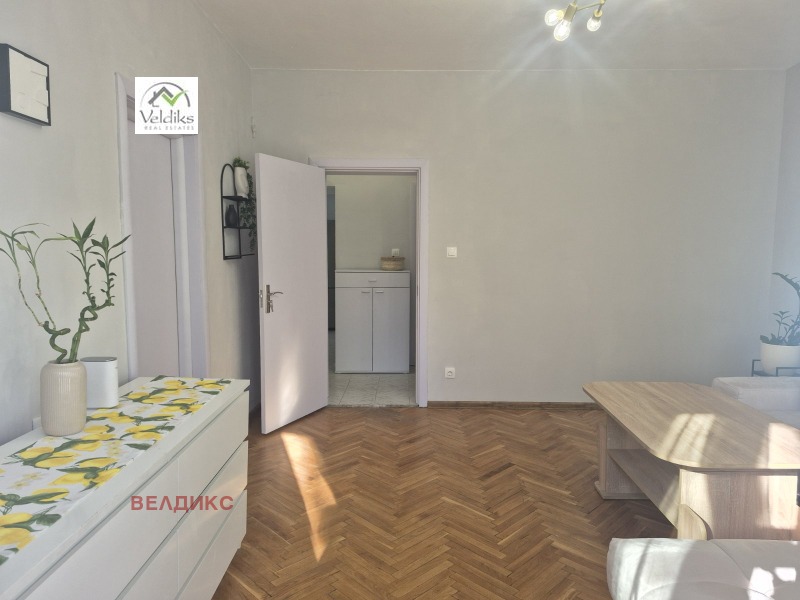 Продава 3-СТАЕН, гр. София, Яворов, снимка 2 - Апартаменти - 52597239