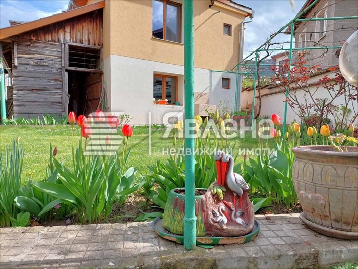 Продава КЪЩА, с. Костенец, област София област, снимка 17 - Къщи - 53126513