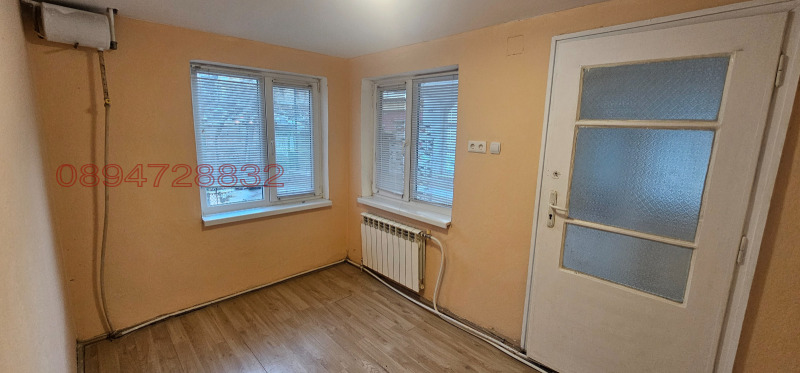 Продава КЪЩА, гр. Варна, Аспарухово, снимка 4 - Къщи - 53349442