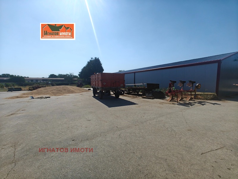 À vendre  Bâtiment industriel région Pazardjik , Tchernogorovo , 822 m² | 74210857