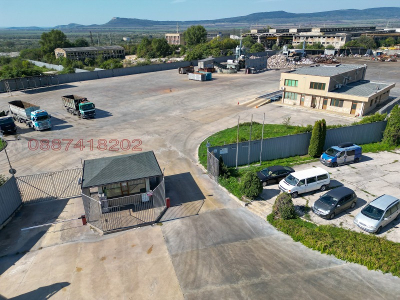 Продава  Парцел област Варна , гр. Девня , 55000 кв.м | 66661848