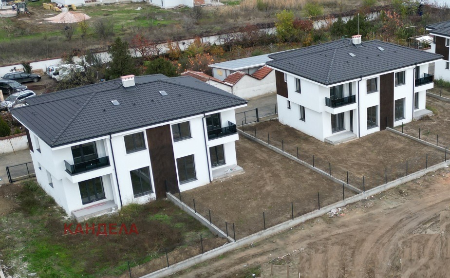 Продава КЪЩА, с. Първенец, област Пловдив, снимка 3 - Къщи - 54707507