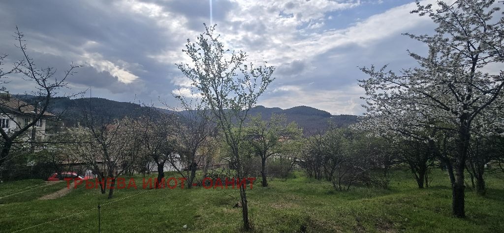 Продава ПАРЦЕЛ, гр. Момин проход, област София област, снимка 3 - Парцели - 54234930