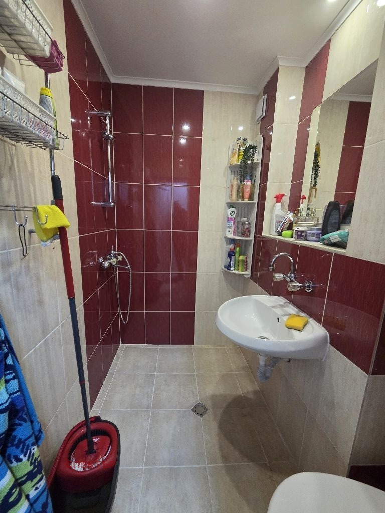 Продава 2-СТАЕН, гр. Радомир, област Перник, снимка 8 - Апартаменти - 54298544