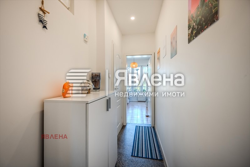 Продава 3-СТАЕН, гр. София, Център, снимка 8 - Апартаменти - 56229545