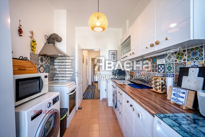 Продава 3-СТАЕН, гр. София, Център, снимка 10 - Апартаменти - 56229545