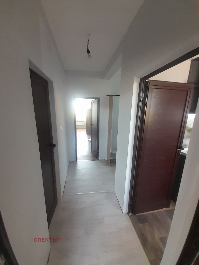 De vânzare  3+ dormitor Pernic , Iztoc , 155 mp | 16861188 - imagine [13]
