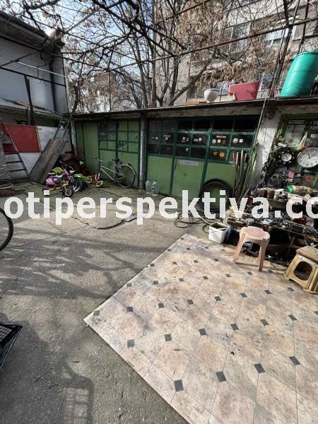 Продава ГАРАЖ, ПАРКОМЯСТО, гр. Пловдив, Център
