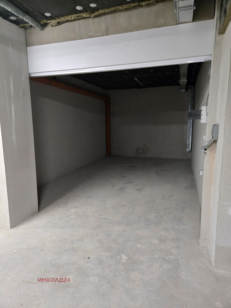 Продава ГАРАЖ, ПАРКОМЯСТО, гр. София, Дървеница, снимка 4 - Гаражи и паркоместа - 53062430