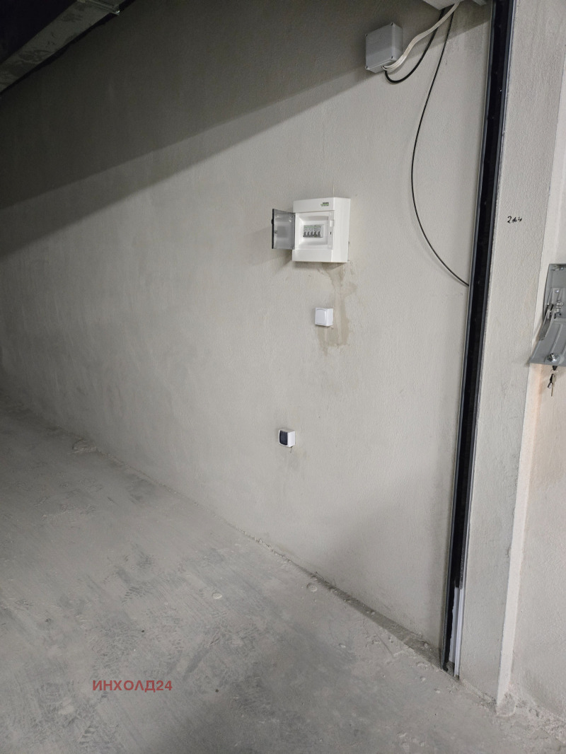 Продава ГАРАЖ, ПАРКОМЯСТО, гр. София, Дървеница, снимка 3 - Гаражи и паркоместа - 53062430