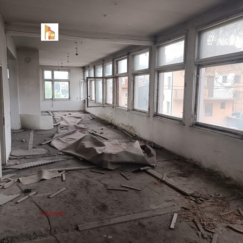 Продава БИЗНЕС ИМОТ, с. Баня, област Благоевград, снимка 7 - Други - 50317717