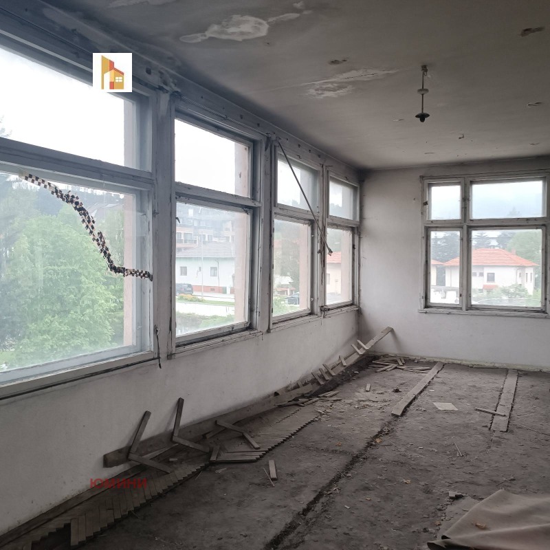 Продава БИЗНЕС ИМОТ, с. Баня, област Благоевград, снимка 6 - Други - 50317717