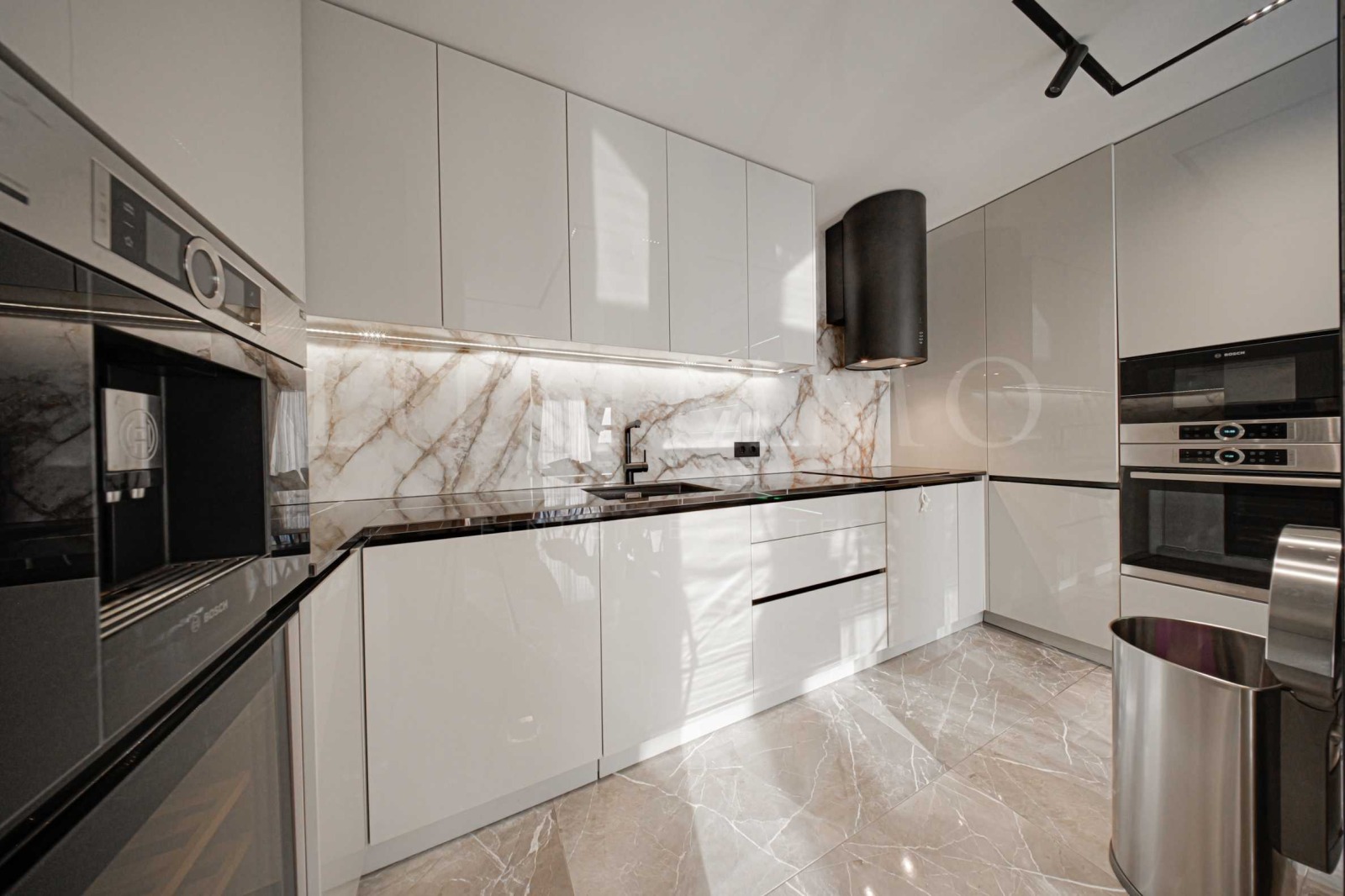 Продава 4-СТАЕН, гр. София, Белите брези, снимка 5 - Апартаменти - 54030113