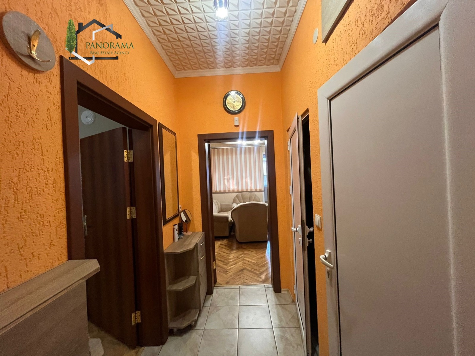 Продава МНОГОСТАЕН, гр. Шумен, Гривица, снимка 3 - Апартаменти - 55847171