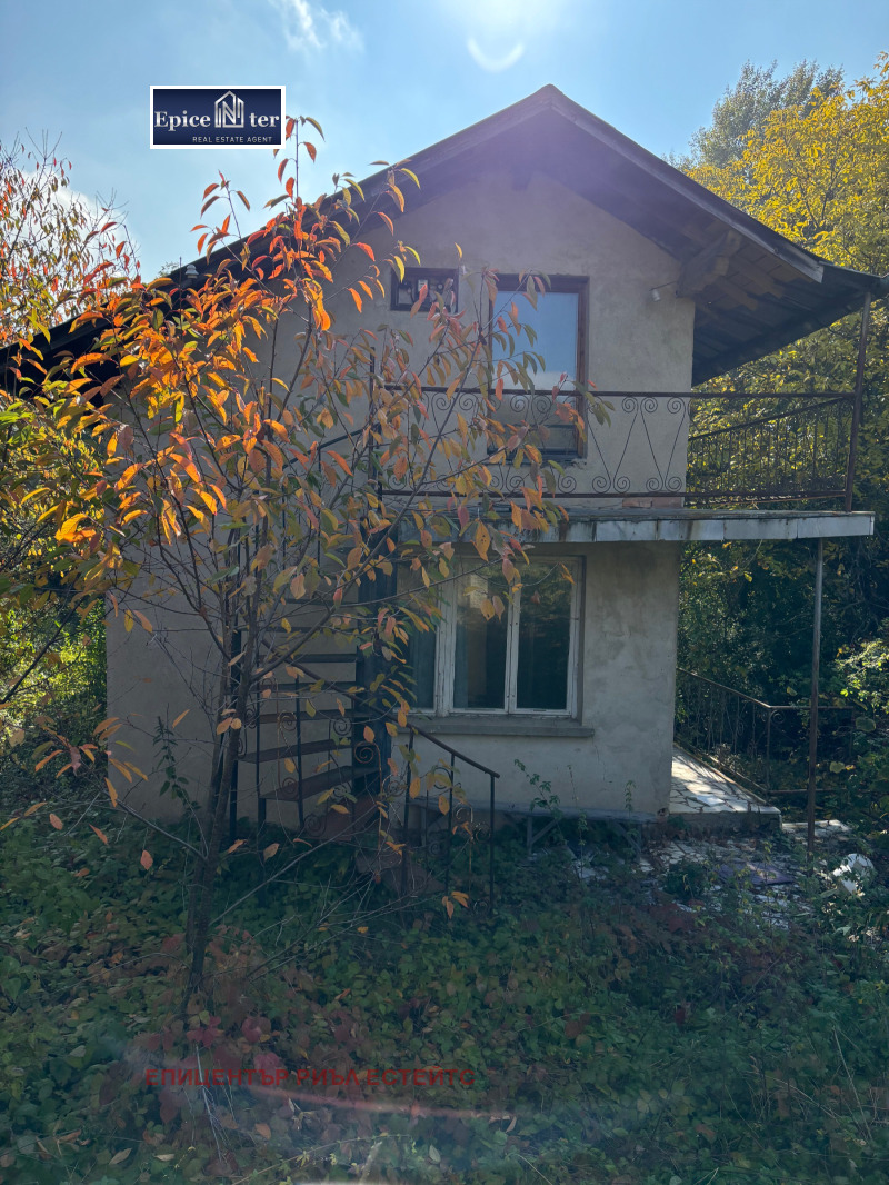 Продава КЪЩА в област Перник, с. Гигинци - 100 кв.м / 40 999 € » 80 187.07 лв., ЕПИЦЕНТЪР РИЪЛ ЕСТЕЙТС