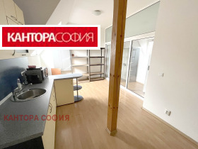 3+ slaapkamer Tsentar, Sofia 6