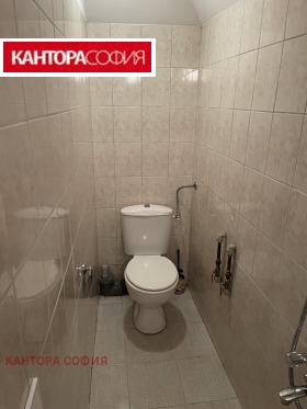 3+ slaapkamer Tsentar, Sofia 7