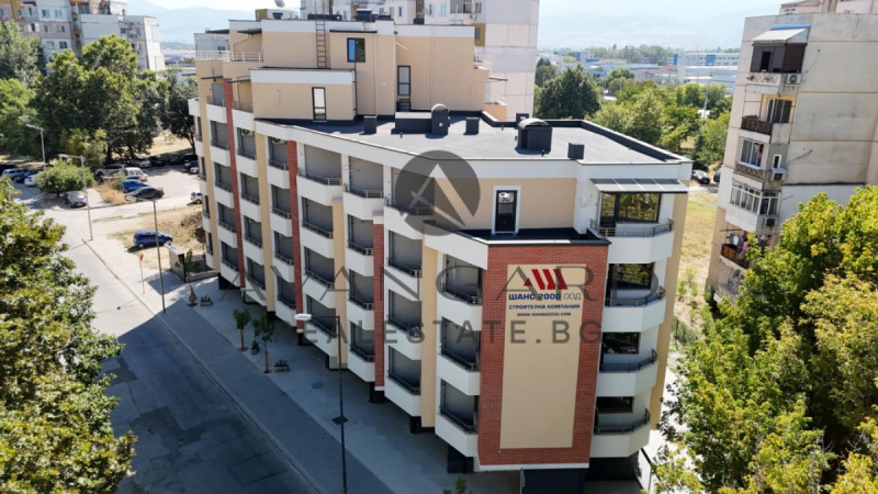 En venta  2 dormitorios Plovdiv , Trakiya , 90 metros cuadrados | 78361572 - imagen [16]
