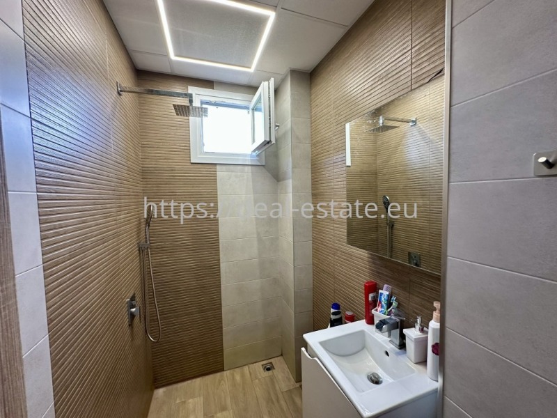 In vendita  Piano della casa regione Blagoevgrad , Pokrovnik , 108 mq | 78893675 - Immagine [11]