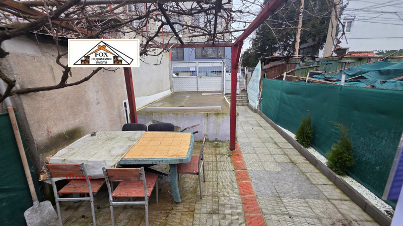 Продава КЪЩА, гр. Русе, Широк център, снимка 12 - Къщи - 53483905