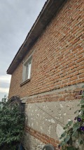 Продава КЪЩА, област Пловдив, с. Стряма • 110000 € • 11426823 — Holmes.bg