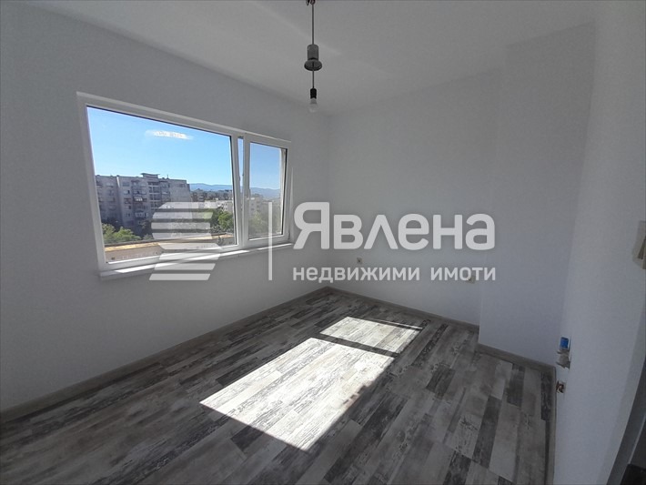 For Sale  1 bedroom Plovdiv , Izgrev , 58 sq.m | 41713418 - image [3]
