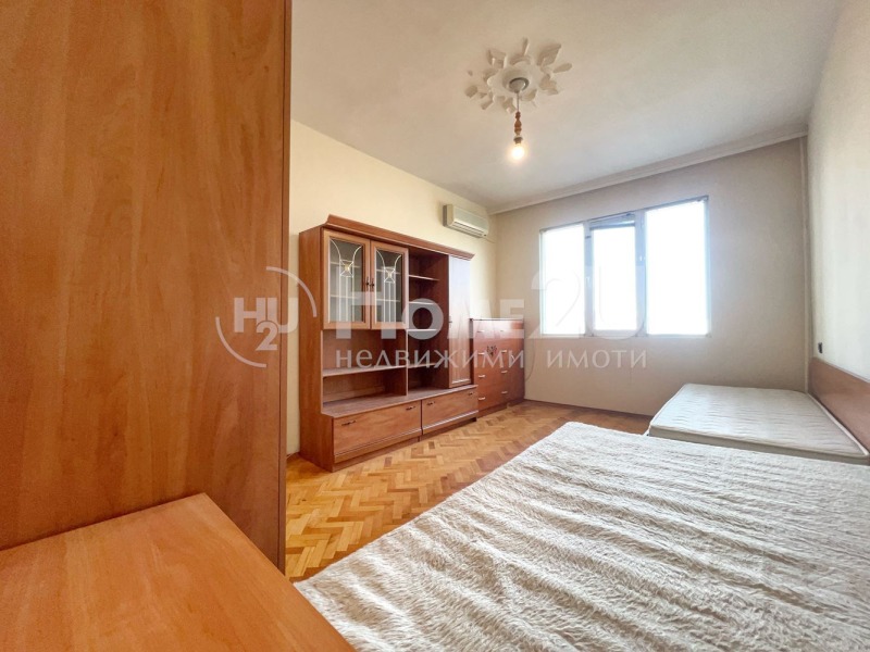 Продава  3-стаен град Пловдив , Христо Смирненски , 81 кв.м | 70218379 - изображение [2]