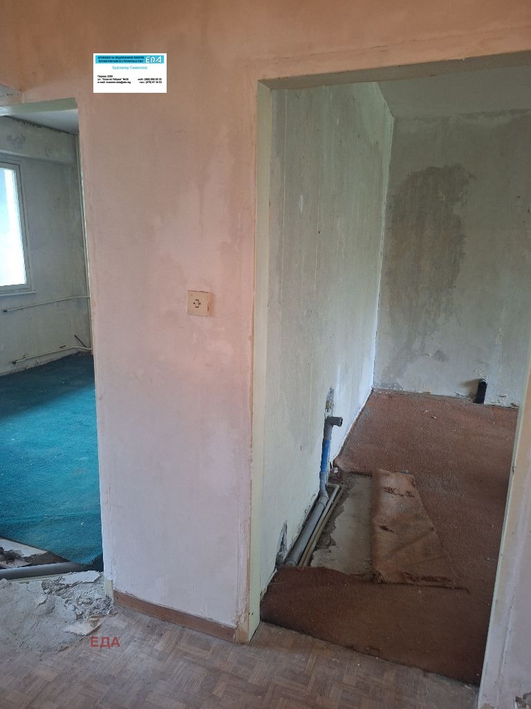 Na prodej  2 ložnice Pernik , Iztok , 70 m2 | 40001434 - obraz [14]