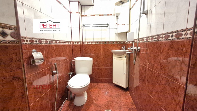 Продава 3-СТАЕН, гр. Габрово, Център, снимка 2 - Апартаменти - 53031712