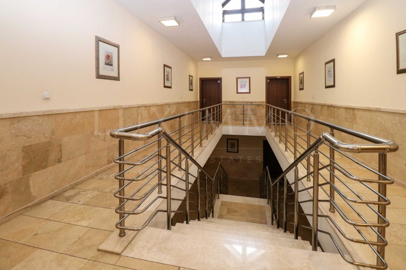 Продава 4-СТАЕН, гр. София, Витоша, снимка 16 - Апартаменти - 51996148