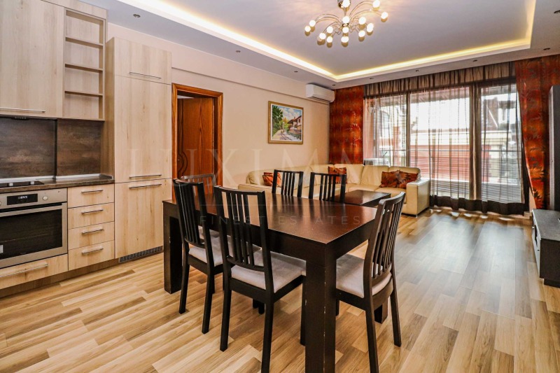 Продава 4-СТАЕН, град София, Витоша • 478000 € / 934886.74 лв. • 82792650 1