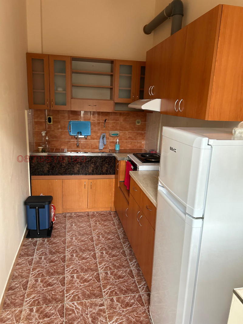 Продава 4-СТАЕН, гр. Варна, Зимно кино Тракия, снимка 13 - Апартаменти - 52797752