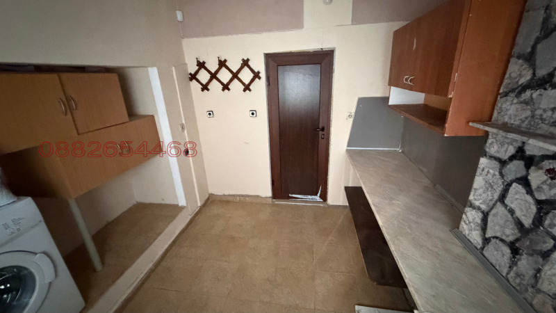 Продава КЪЩА, с. Зелениково, област Пловдив, снимка 10 - Къщи - 53329230