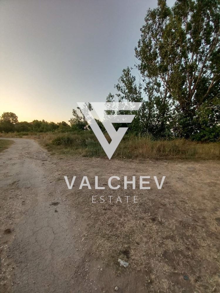 Продава  Парцел област Варна , с. Шкорпиловци , 150000 кв.м | 39962700 - изображение [2]
