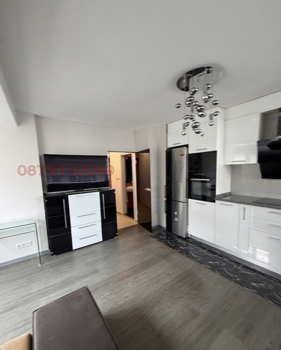 Продава 2-СТАЕН, гр. София, Банишора, снимка 2 - Апартаменти - 54530994