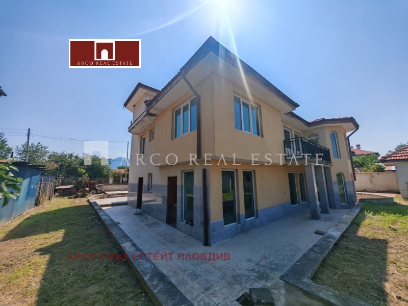 Продава КЪЩА в област Пазарджик, гр. Септември - 492 кв.м / 235 000 € » 459 620.05 лв., АРКО РИЪЛ ЕСТЕЙТ ПЛОВДИВ