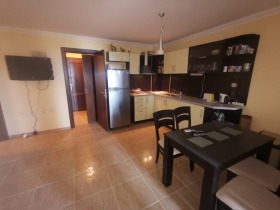 2 bedroom Sveti Vlas, region Burgas 3